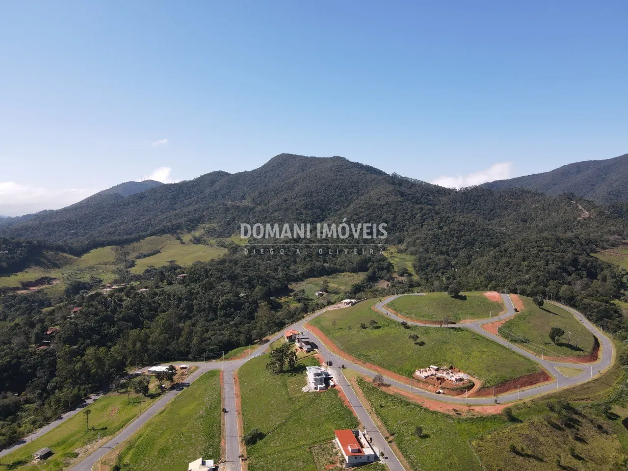 Plot for sale of 1,000 m² in Santo Antônio do Pinhal, SP, Brazil