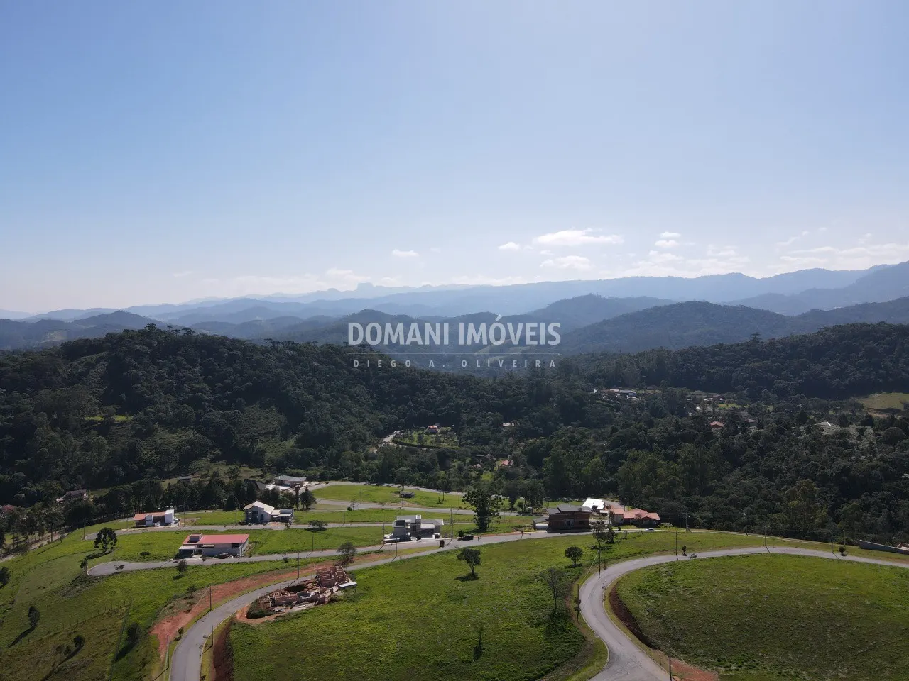 Plot for sale of 1,000 m² in Santo Antônio do Pinhal, SP, Brazil