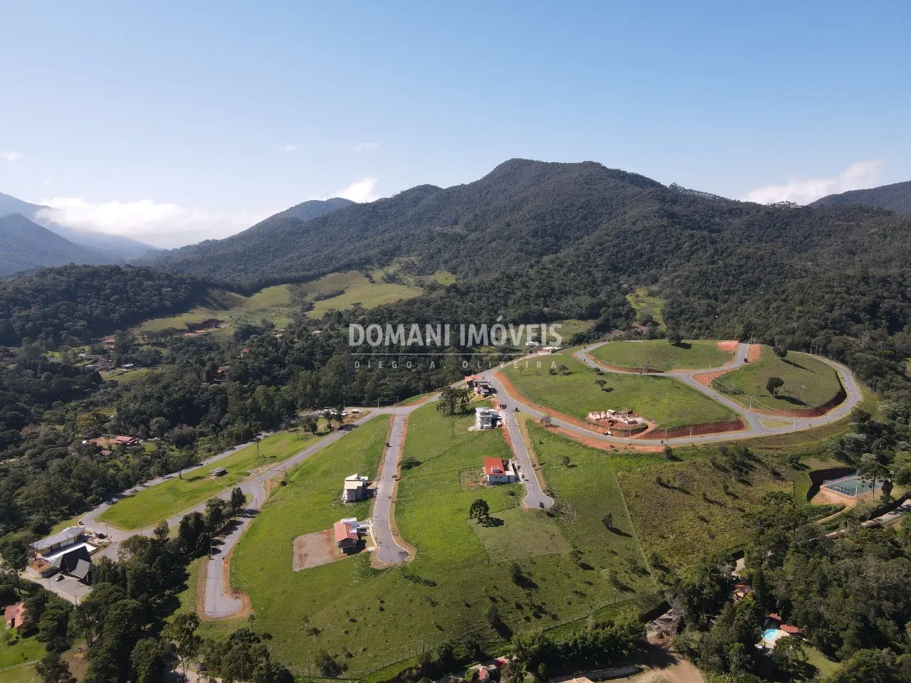 Terreno à venda de 1.000 m² em Santo Antônio do Pinhal, SP, Brasil