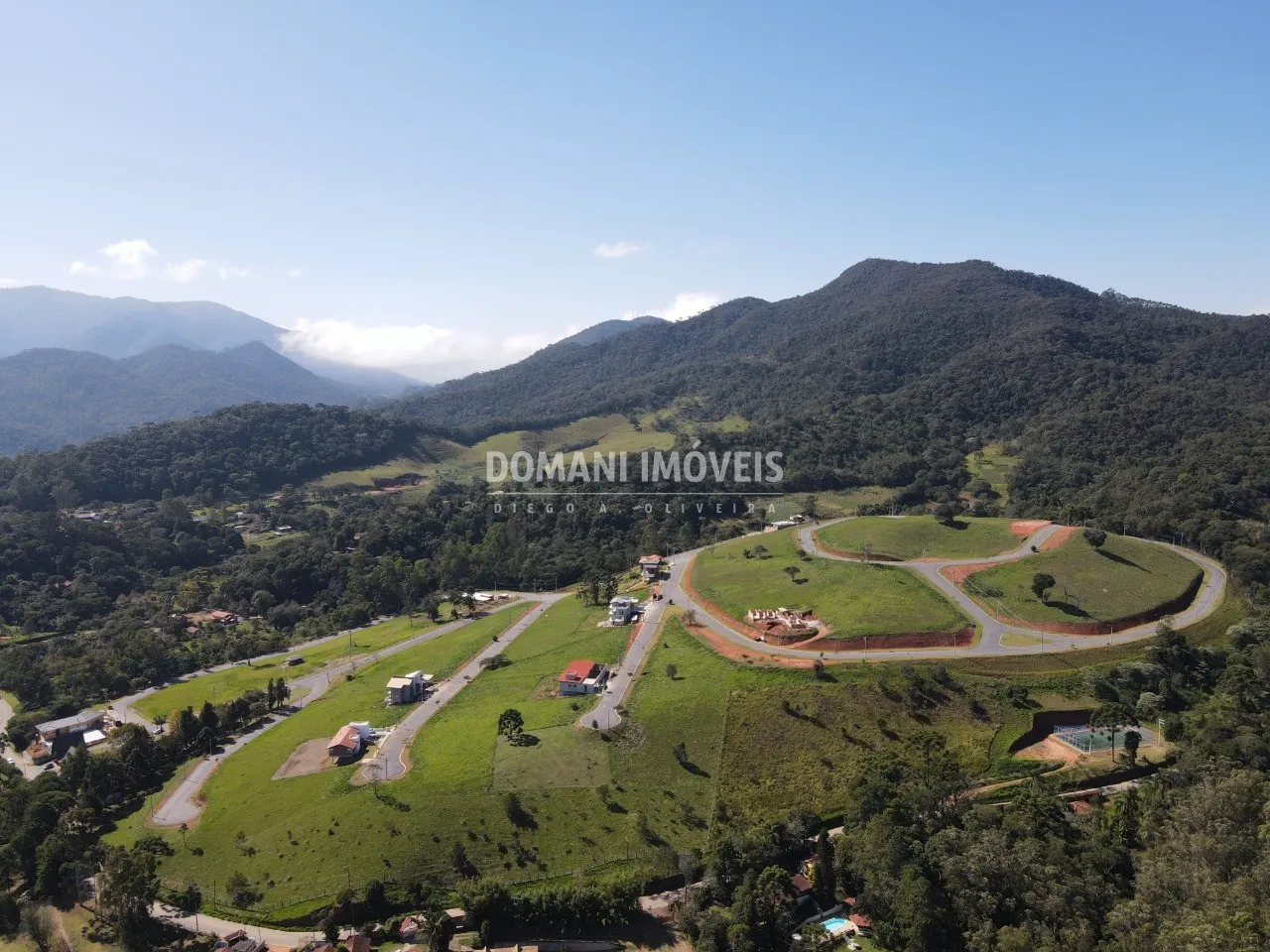 Plot for sale of 1,000 m² in Santo Antônio do Pinhal, SP, Brazil