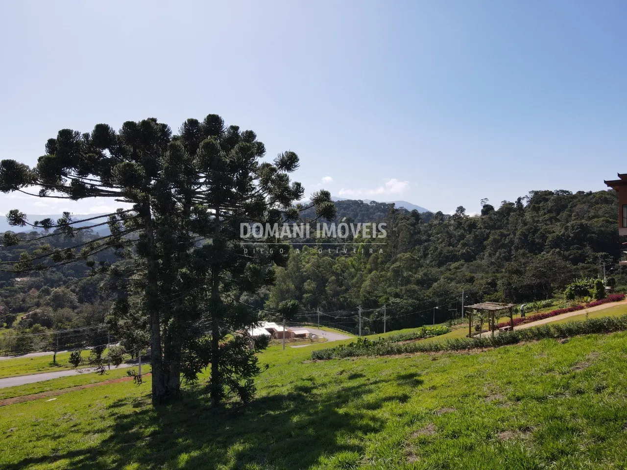 Plot for sale of 1,000 m² in Santo Antônio do Pinhal, SP, Brazil
