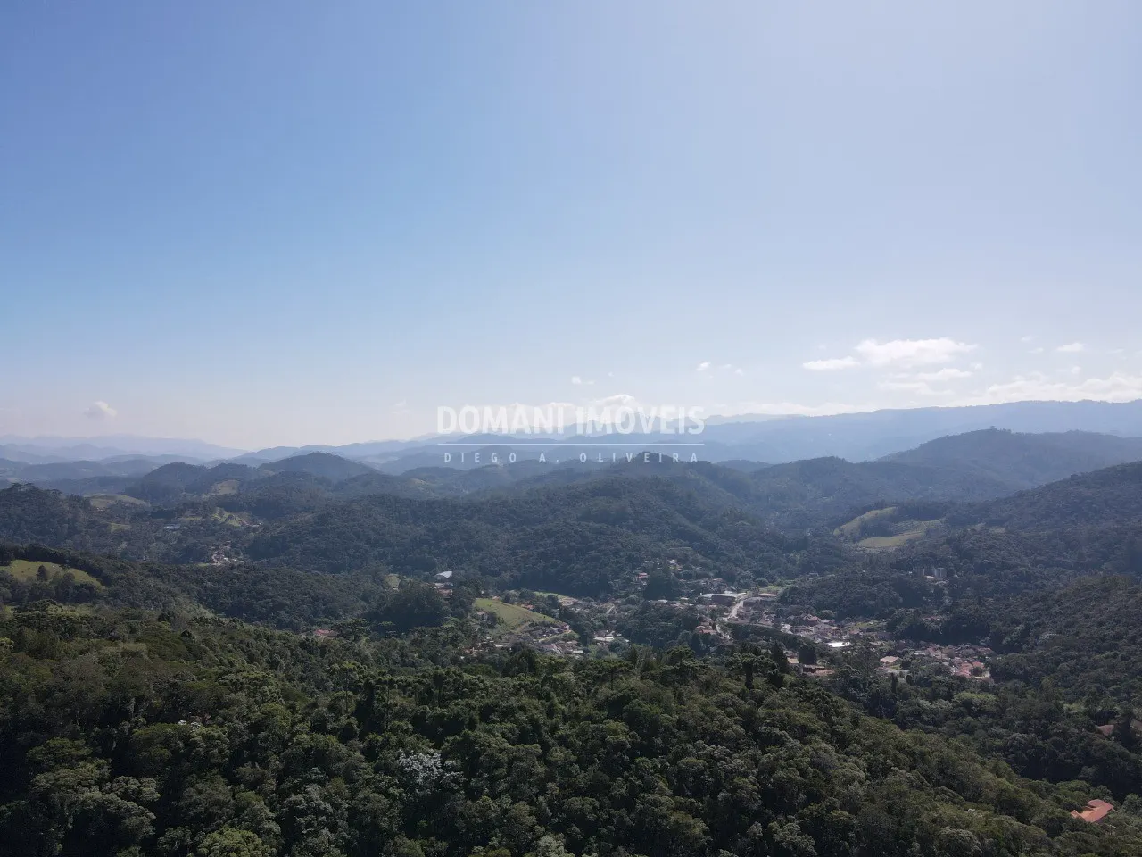 Plot for sale of 1,000 m² in Santo Antônio do Pinhal, SP, Brazil