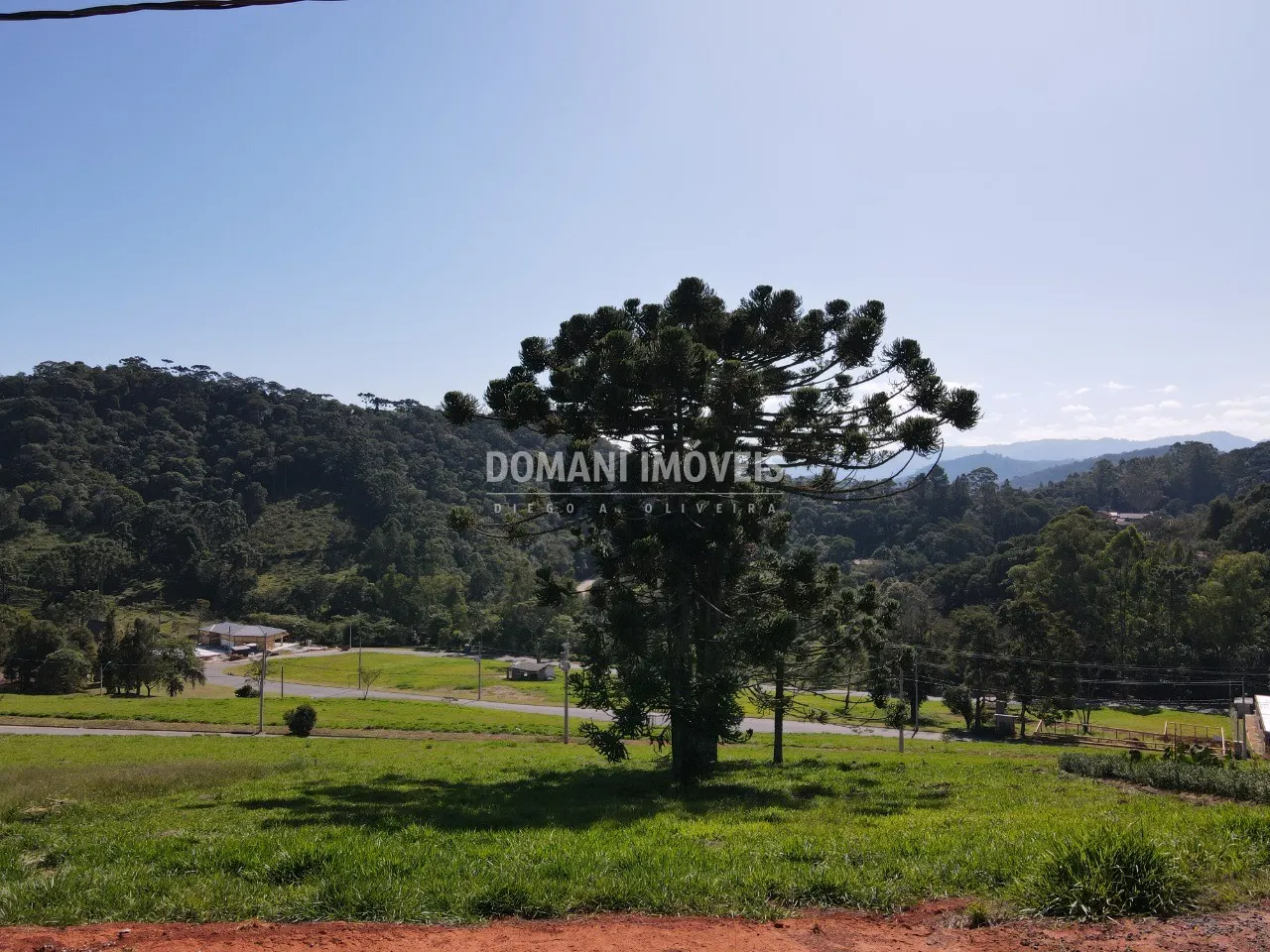 Plot for sale of 1,000 m² in Santo Antônio do Pinhal, SP, Brazil