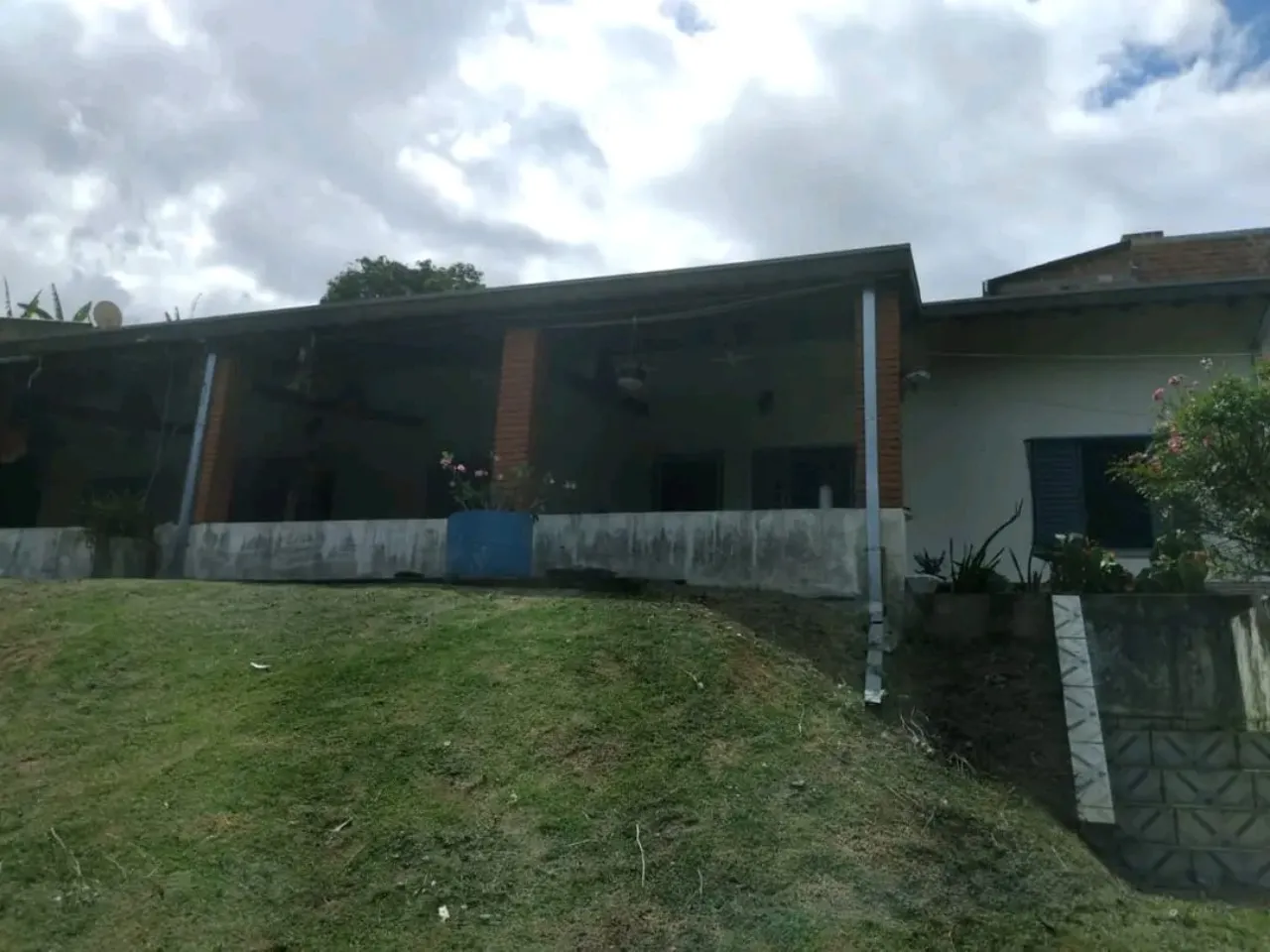 Country home for sale of 1,080 m² in Jacareí, SP, Brazil
