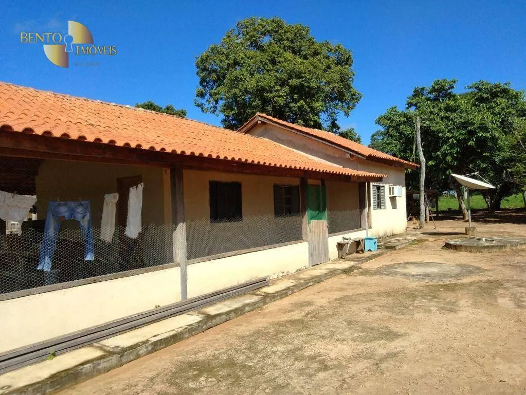 Fazenda à venda de 3.025 ha em Cáceres, MT, Brasil