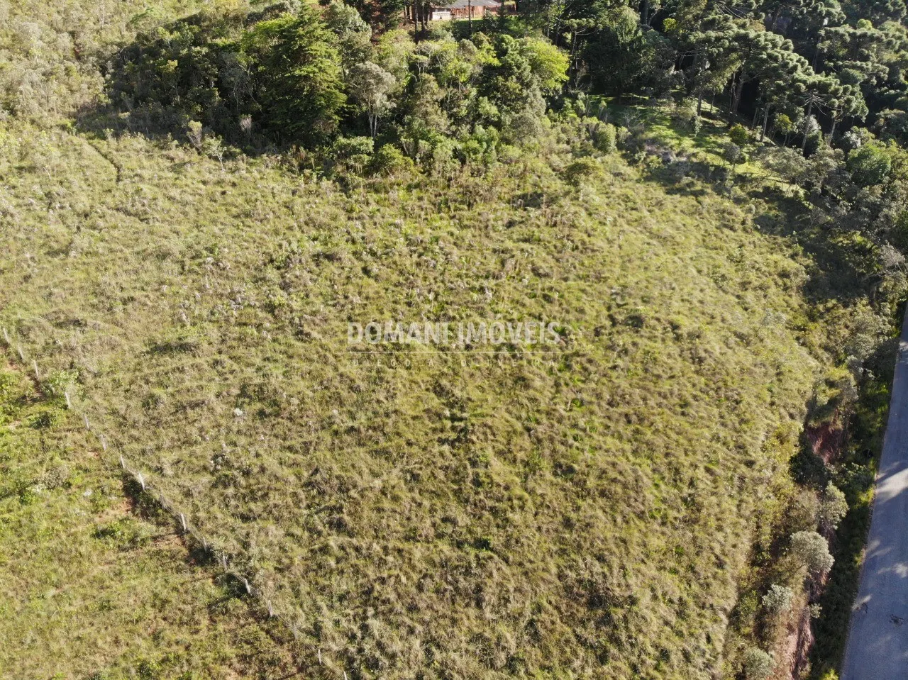 Terreno à venda de 5.620 m² em Campos do Jordão, SP, Brasil