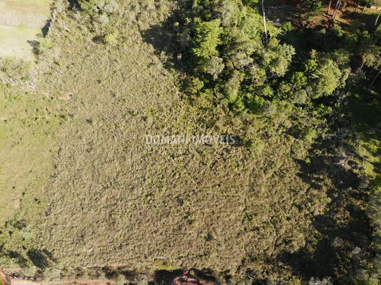 Terreno à venda de 5.620 m² em Campos do Jordão, SP, Brasil