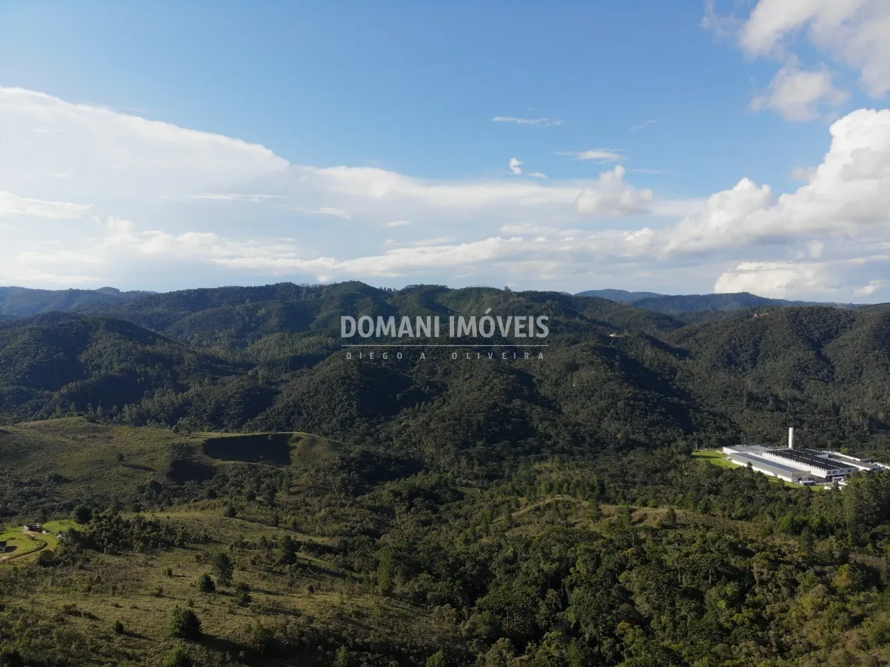 Terreno à venda de 5.620 m² em Campos do Jordão, SP, Brasil