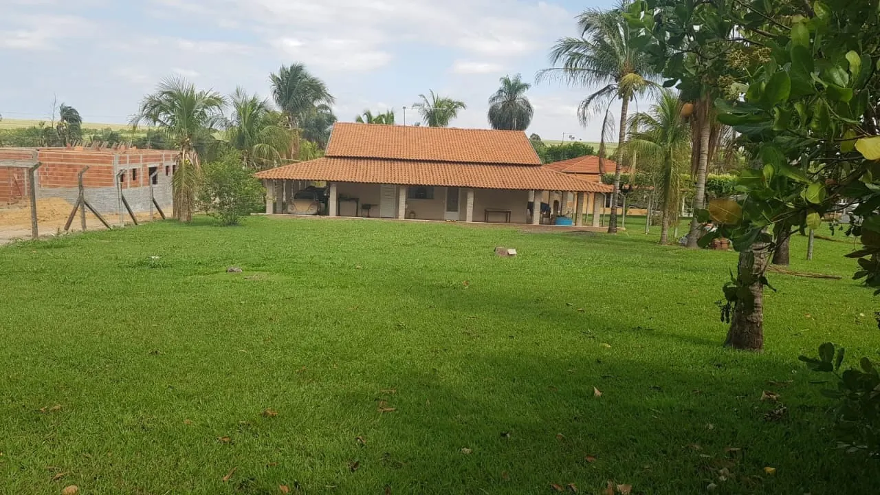 Country home for sale of 2,719 m² in Adolfo, SP, Brazil