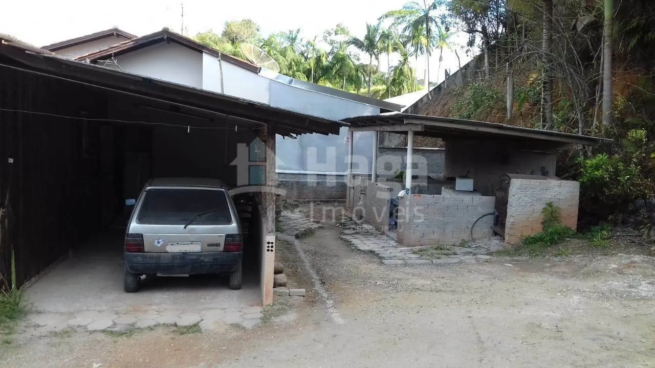 Terreno à venda de 382 m² em Brusque, SC, Brasil