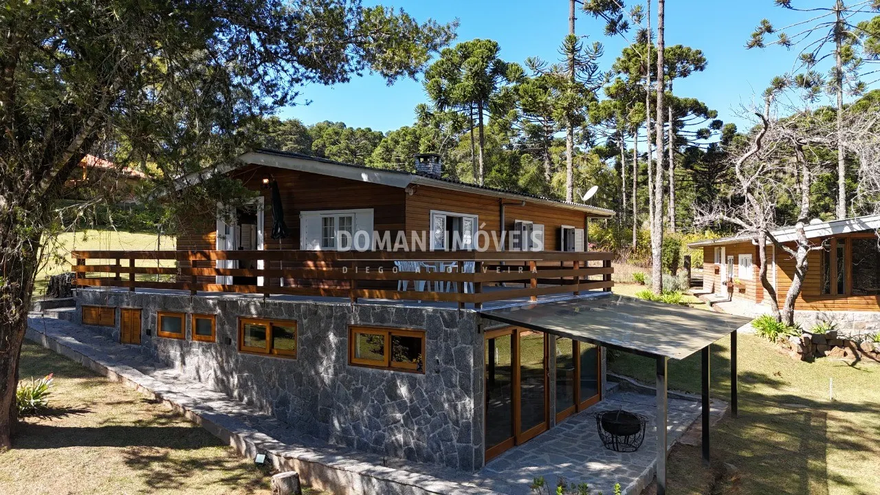 Casa à venda de 875 m² em Campos do Jordão, SP, Brasil