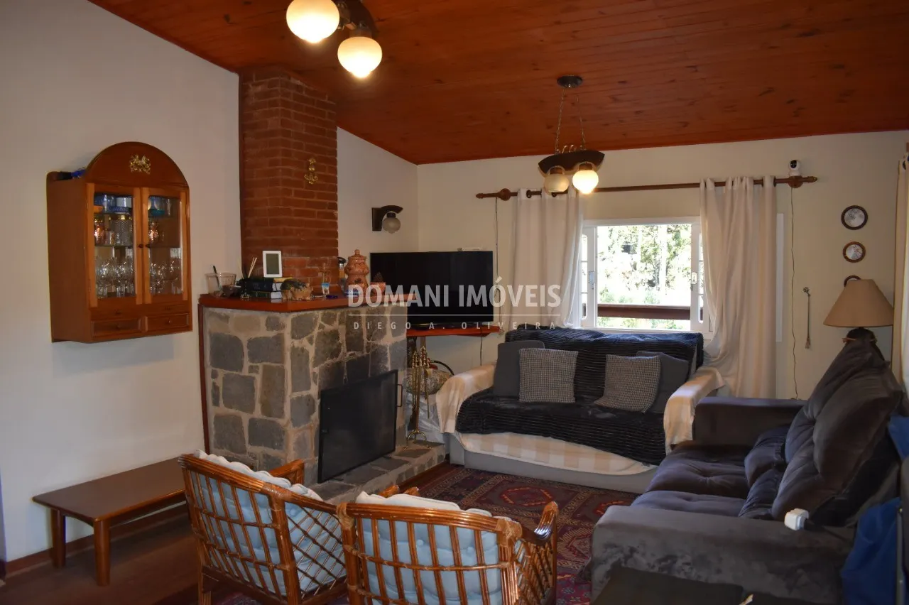 Casa à venda de 875 m² em Campos do Jordão, SP, Brasil