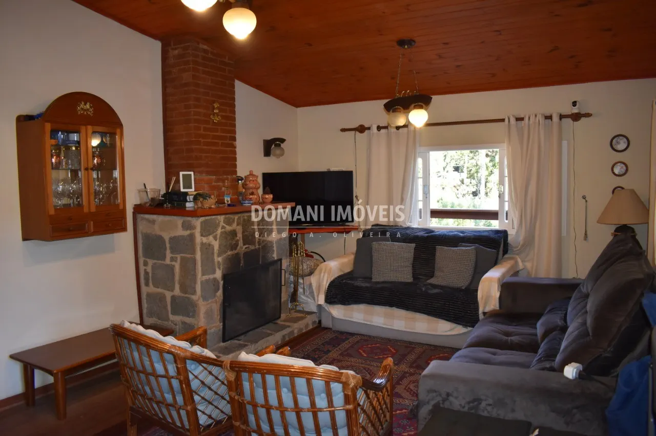 Casa à venda de 875 m² em Campos do Jordão, SP, Brasil