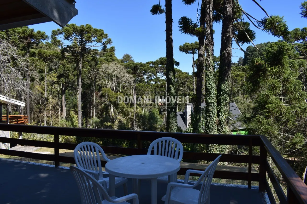 Casa à venda de 875 m² em Campos do Jordão, SP, Brasil
