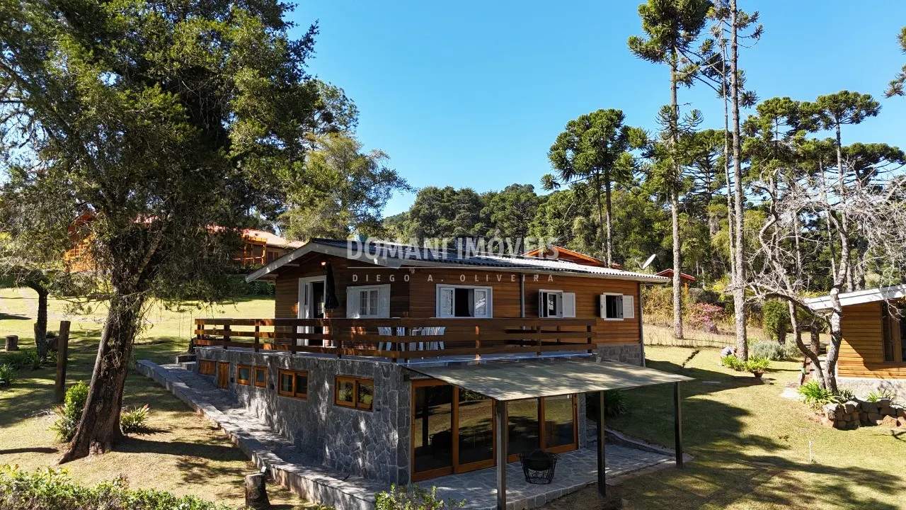 Casa à venda de 875 m² em Campos do Jordão, SP, Brasil