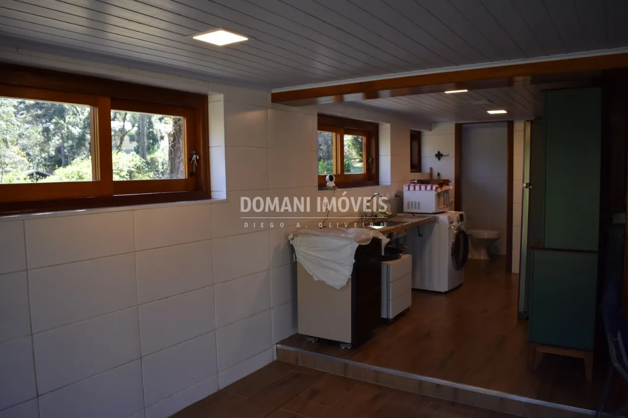 Casa à venda de 875 m² em Campos do Jordão, SP, Brasil