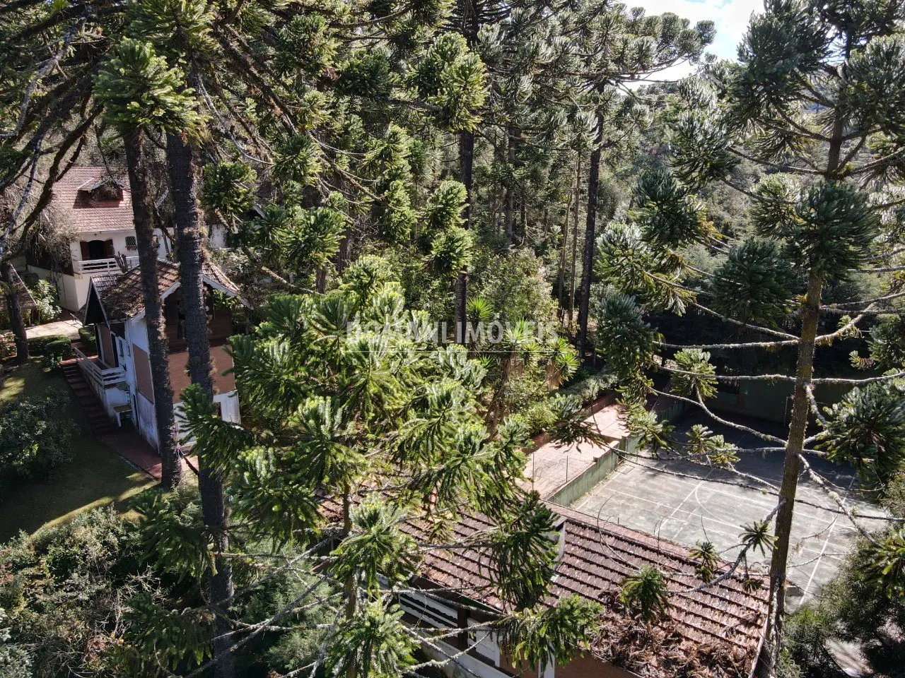 House for sale of 2,070 m² in Campos do Jordão, SP, Brazil