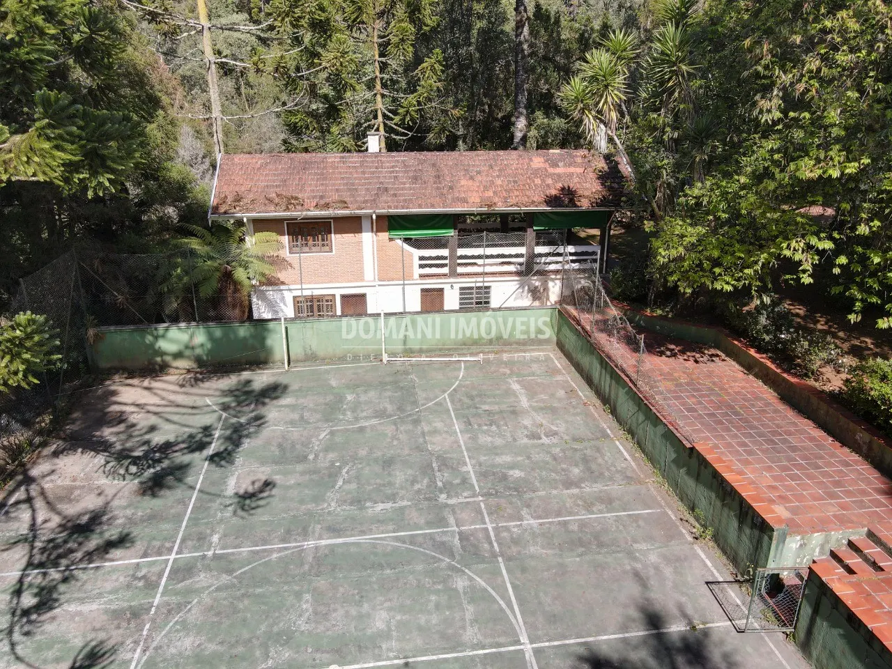 House for sale of 2,070 m² in Campos do Jordão, SP, Brazil