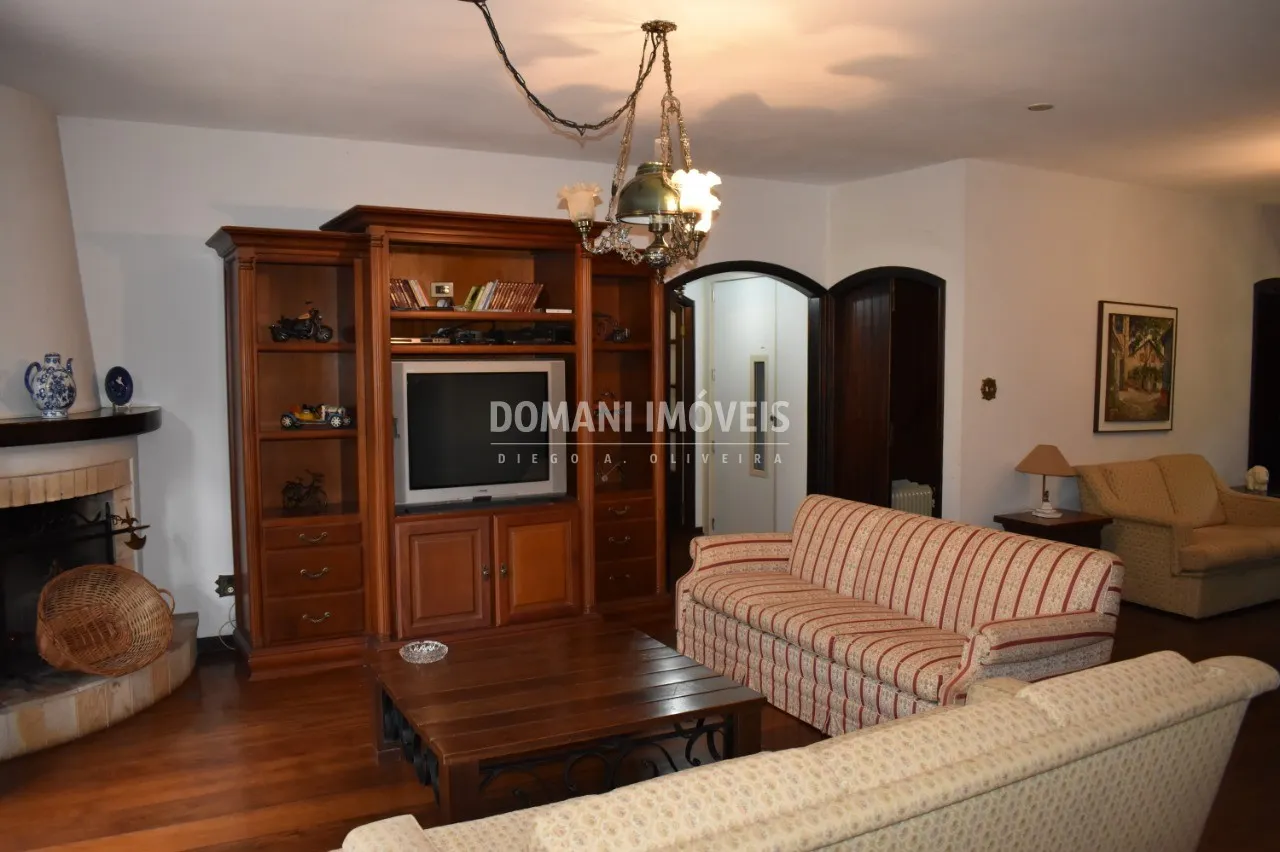 House for sale of 2,070 m² in Campos do Jordão, SP, Brazil