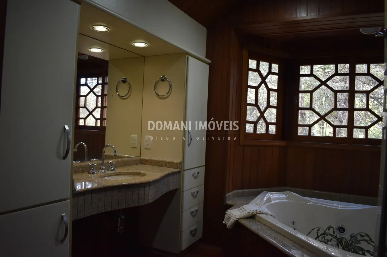 House for sale of 2,070 m² in Campos do Jordão, SP, Brazil