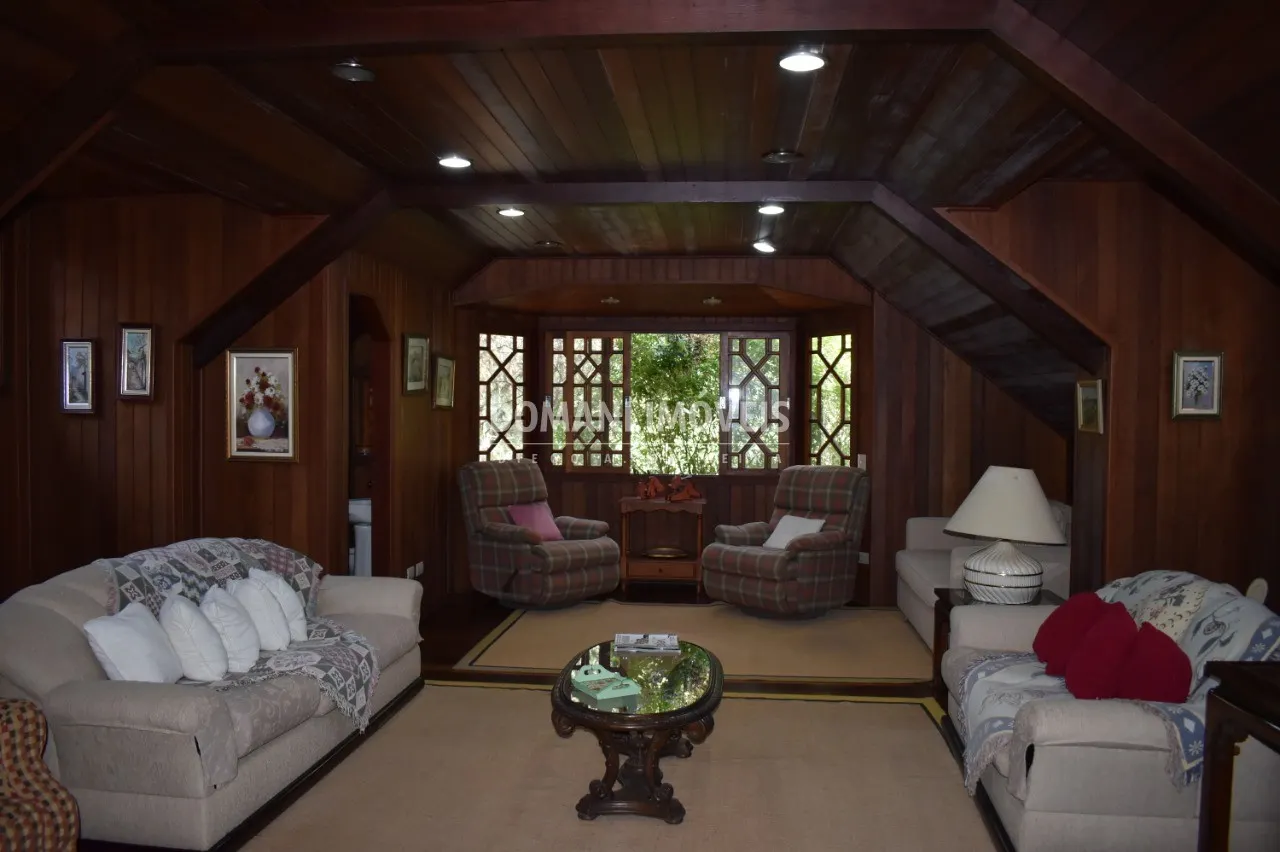 House for sale of 2,070 m² in Campos do Jordão, SP, Brazil