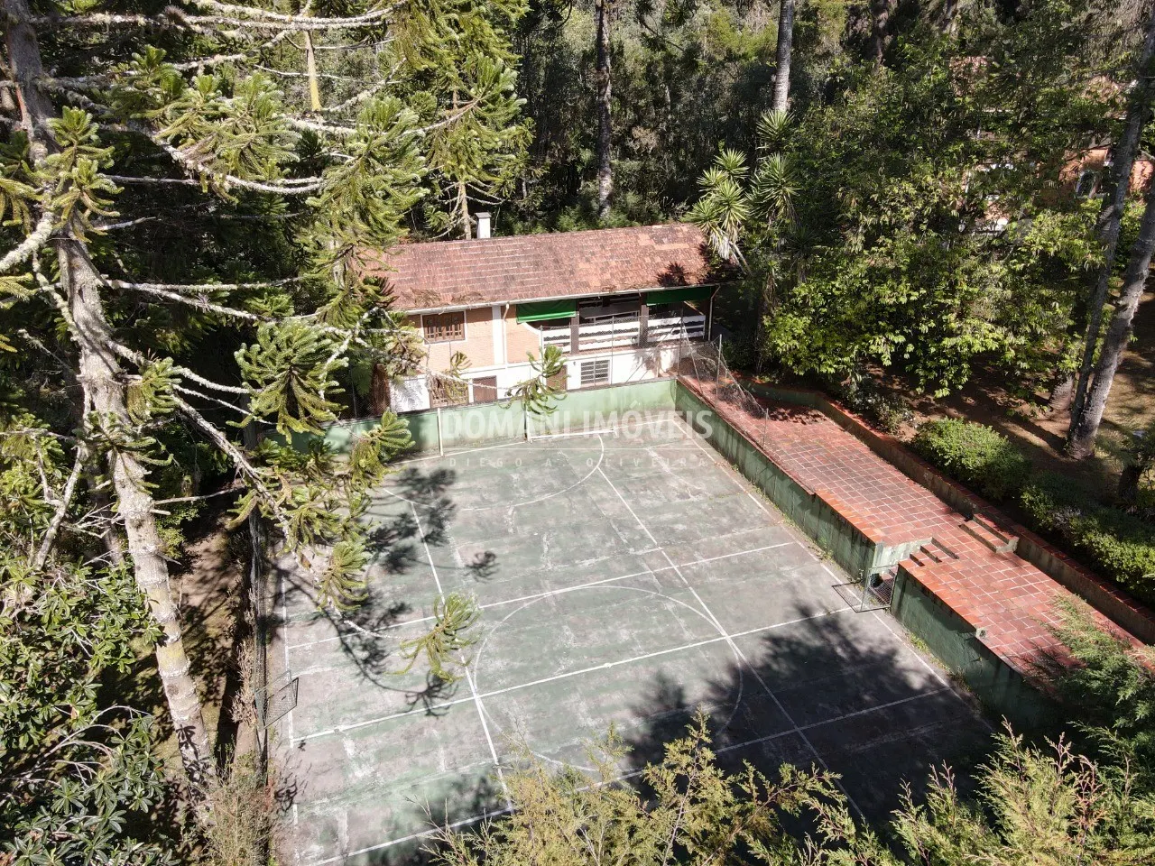 House for sale of 2,070 m² in Campos do Jordão, SP, Brazil