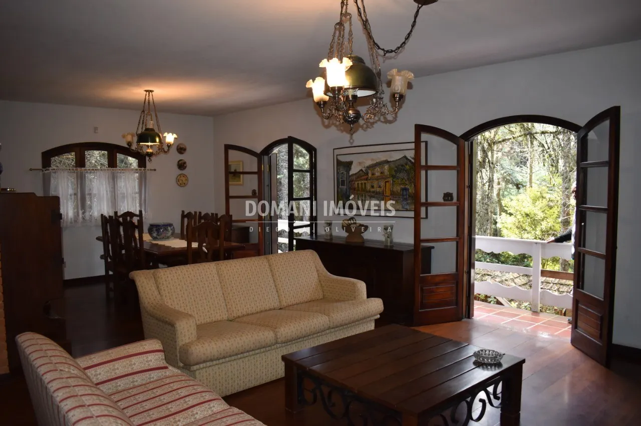 House for sale of 2,070 m² in Campos do Jordão, SP, Brazil