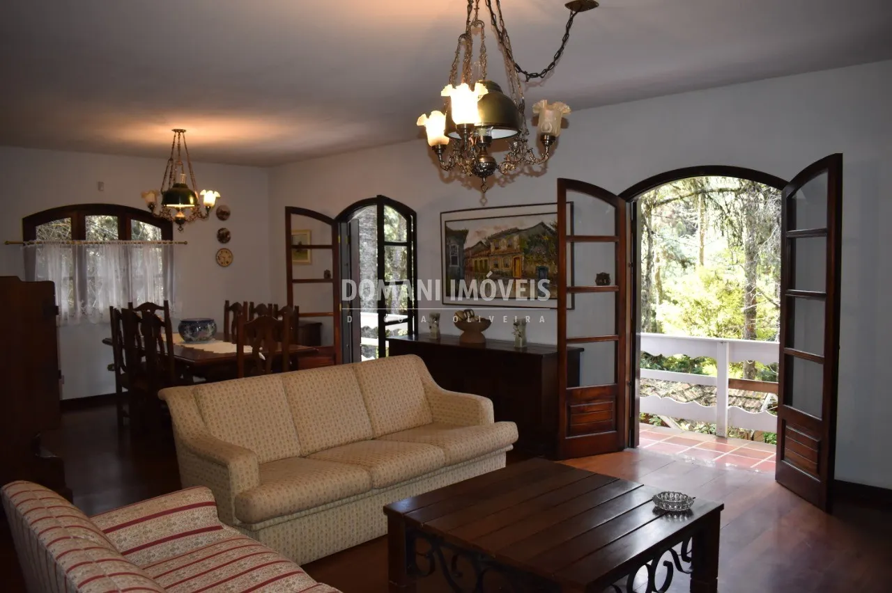 House for sale of 2,070 m² in Campos do Jordão, SP, Brazil
