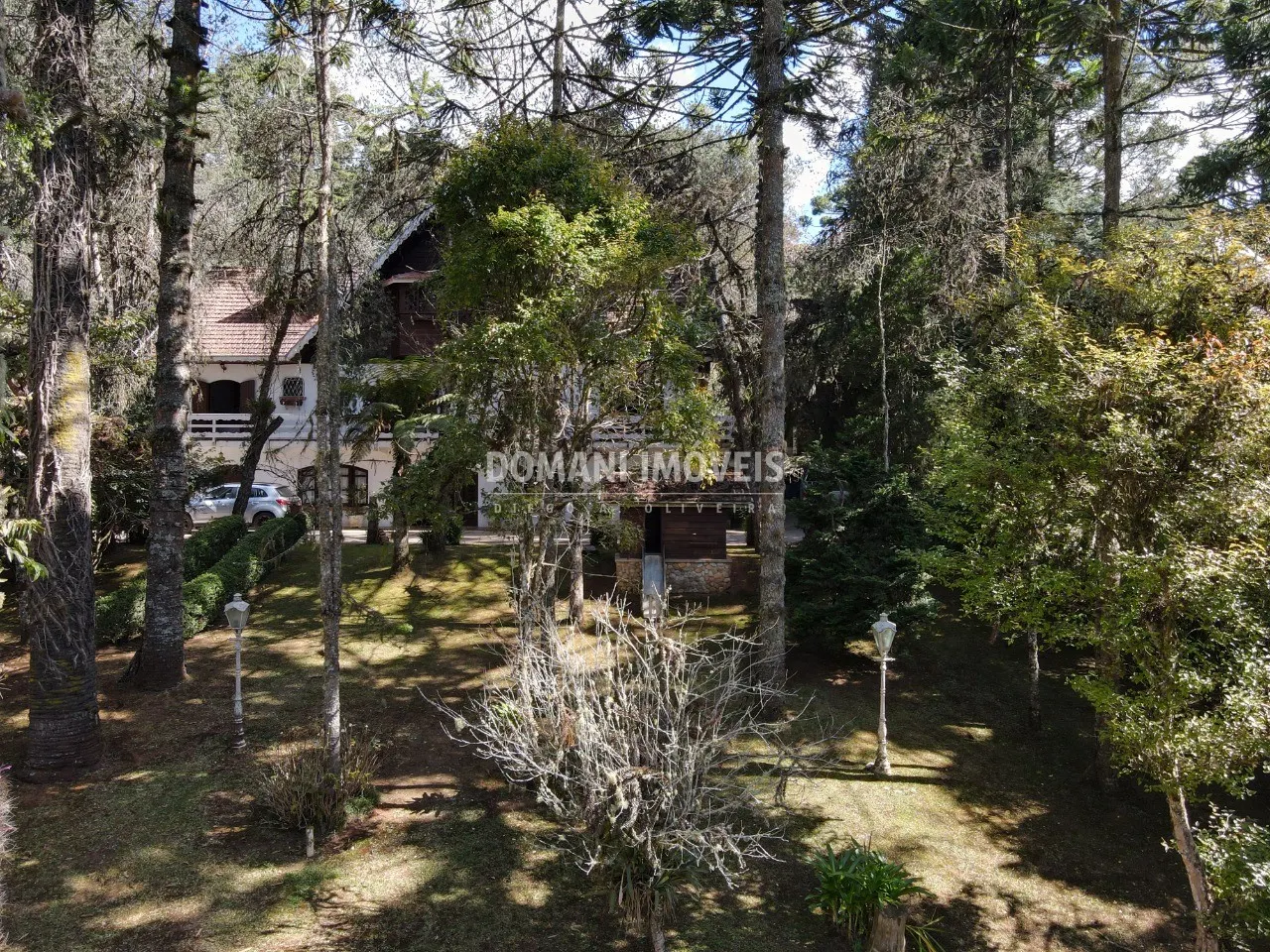 House for sale of 2,070 m² in Campos do Jordão, SP, Brazil