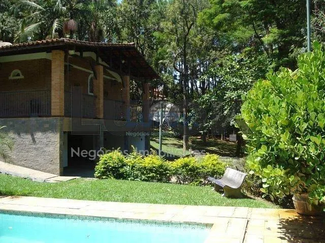 Chácara à venda de 2 ha em Valinhos, SP, Brasil