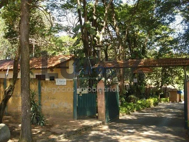 Chácara à venda de 2 ha em Valinhos, SP, Brasil
