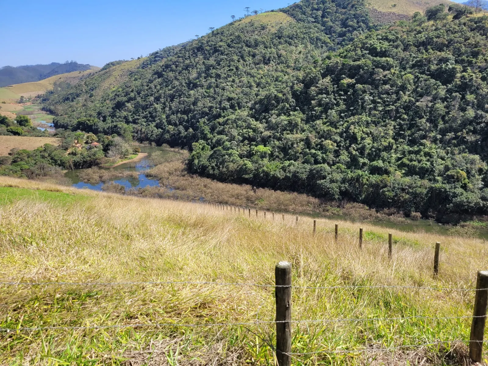 Terreno à venda de 2 ha em São José dos Campos, SP, Brasil