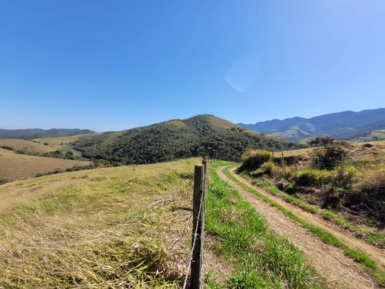 Terreno à venda de 2 ha em São José dos Campos, SP, Brasil