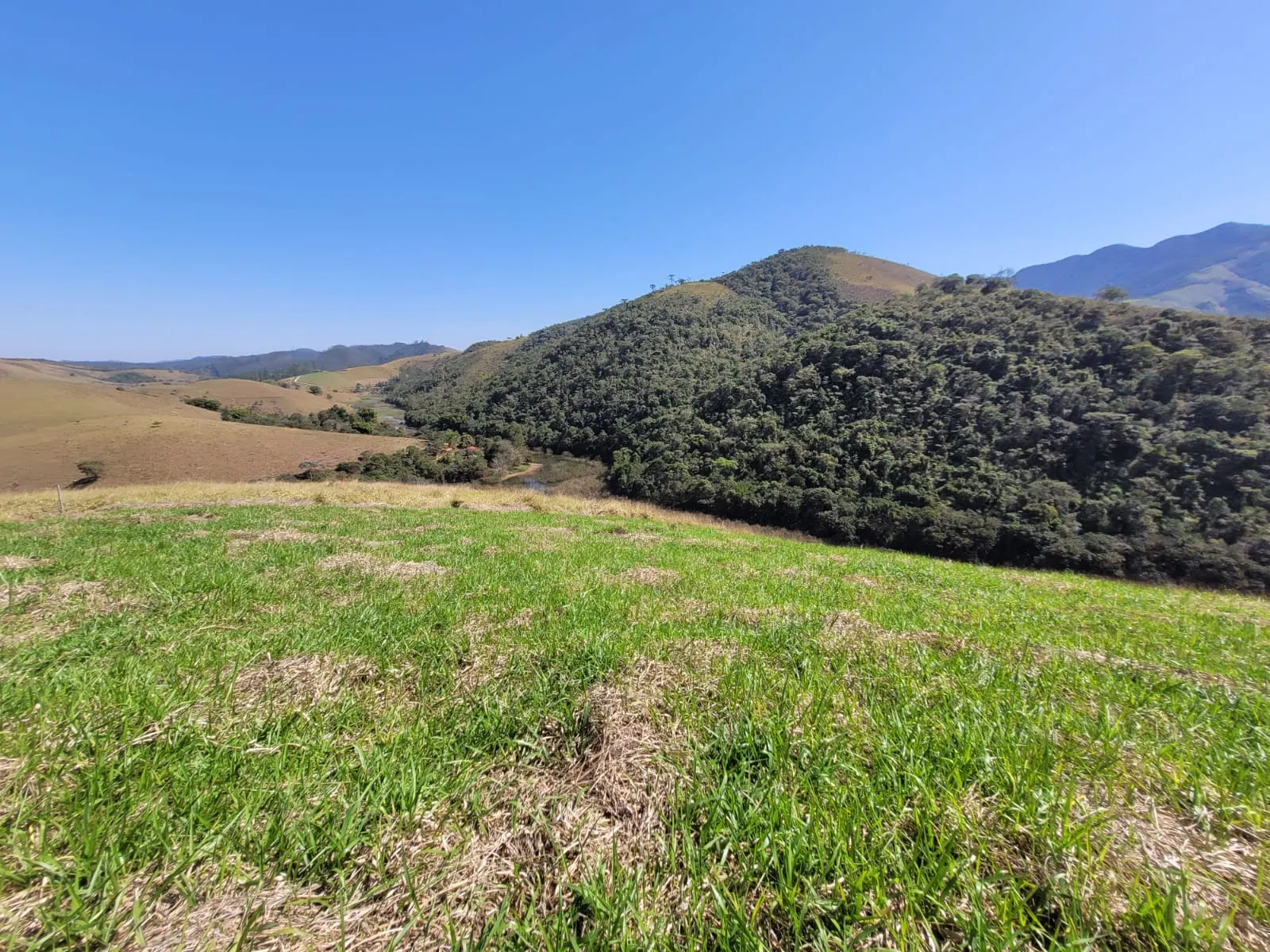 Terreno à venda de 2 ha em São José dos Campos, SP, Brasil