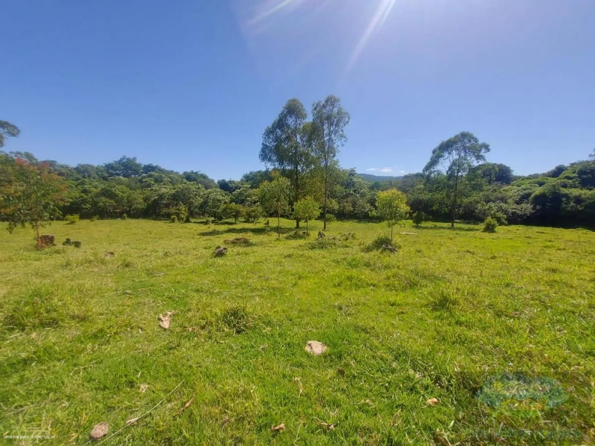 Chácara à venda de 3 ha em Capela do Alto, SP, Brasil