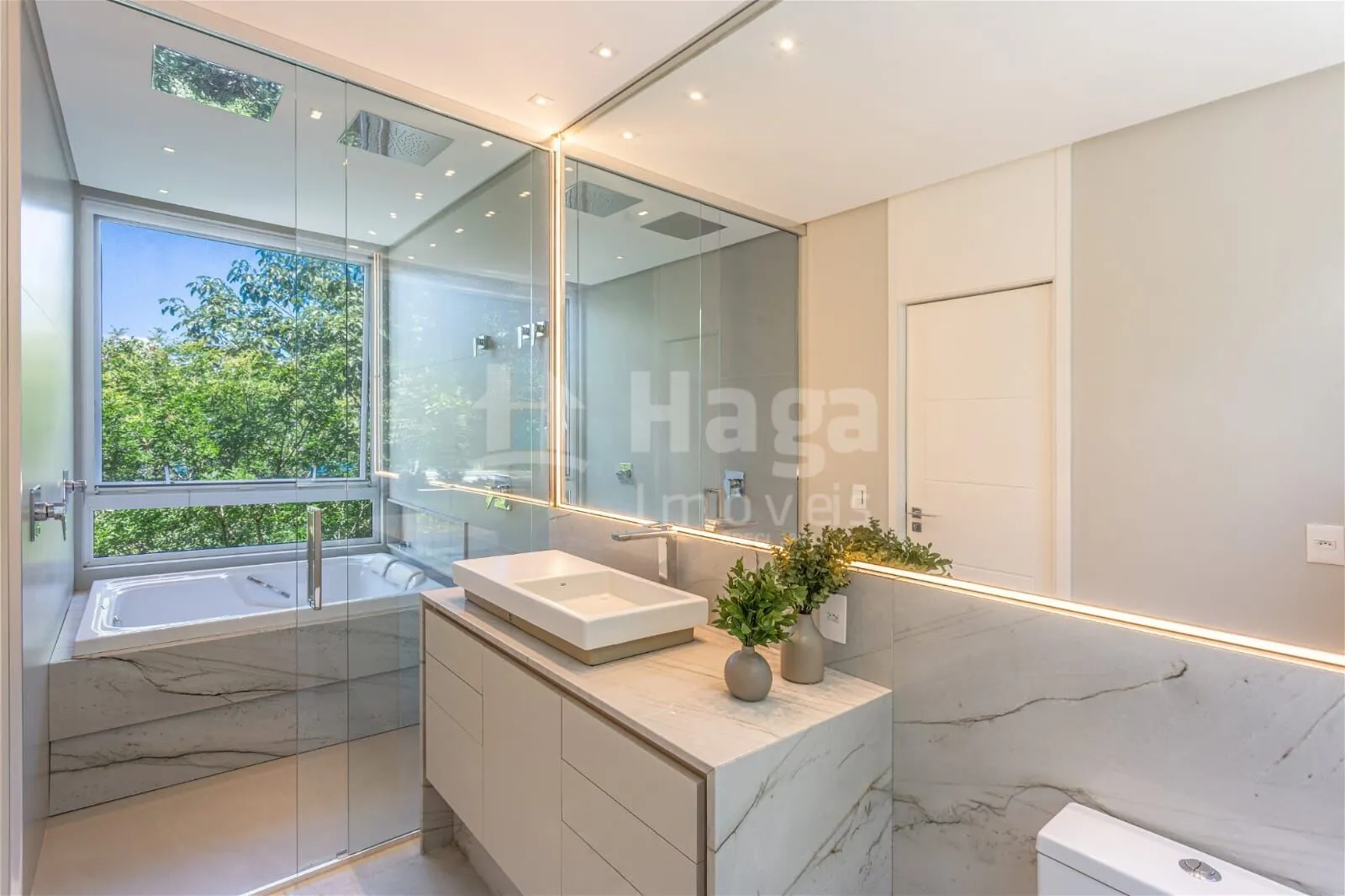 Casa à venda de 785 m² em Balneário Camboriú, SC, Brasil