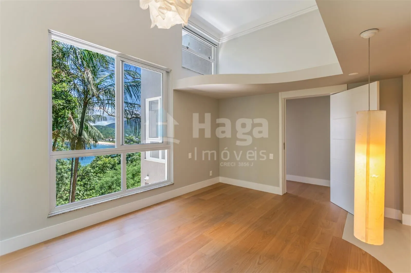 Casa à venda de 785 m² em Balneário Camboriú, SC, Brasil