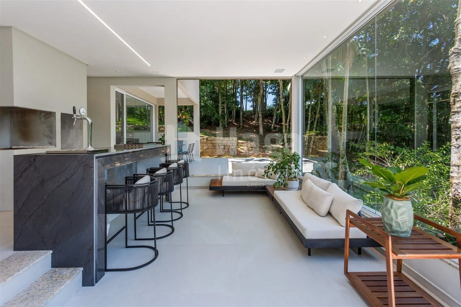 Casa à venda de 785 m² em Balneário Camboriú, SC, Brasil