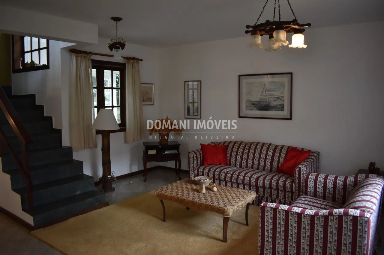 Casa à venda de 1.430 m² em Campos do Jordão, SP, Brasil