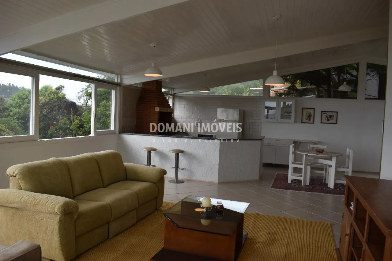 Casa à venda de 1.430 m² em Campos do Jordão, SP, Brasil