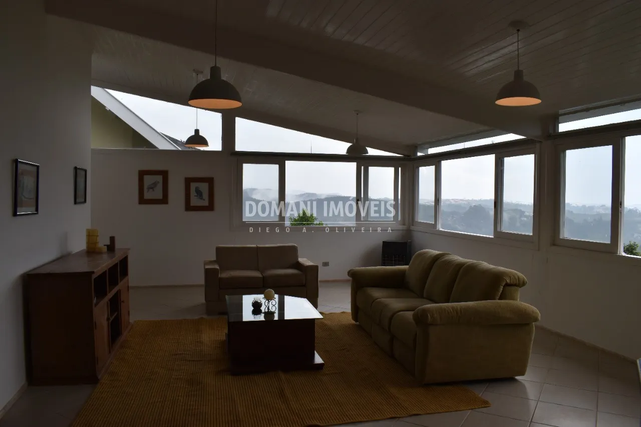 Casa à venda de 1.430 m² em Campos do Jordão, SP, Brasil