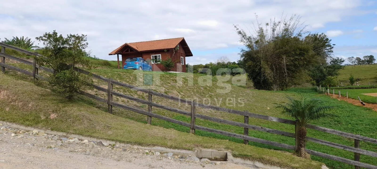 Fazenda à venda de 2.400 m² em Canelinha, SC, Brasil