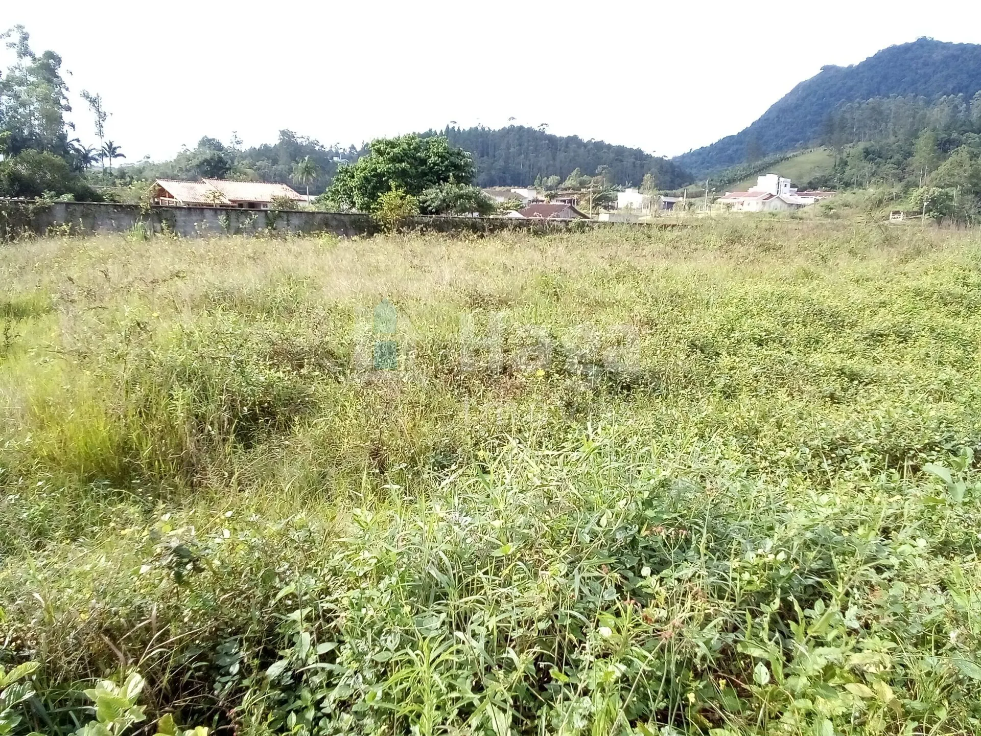 Terreno à venda de 1.395 m² em Guabiruba, SC, Brasil