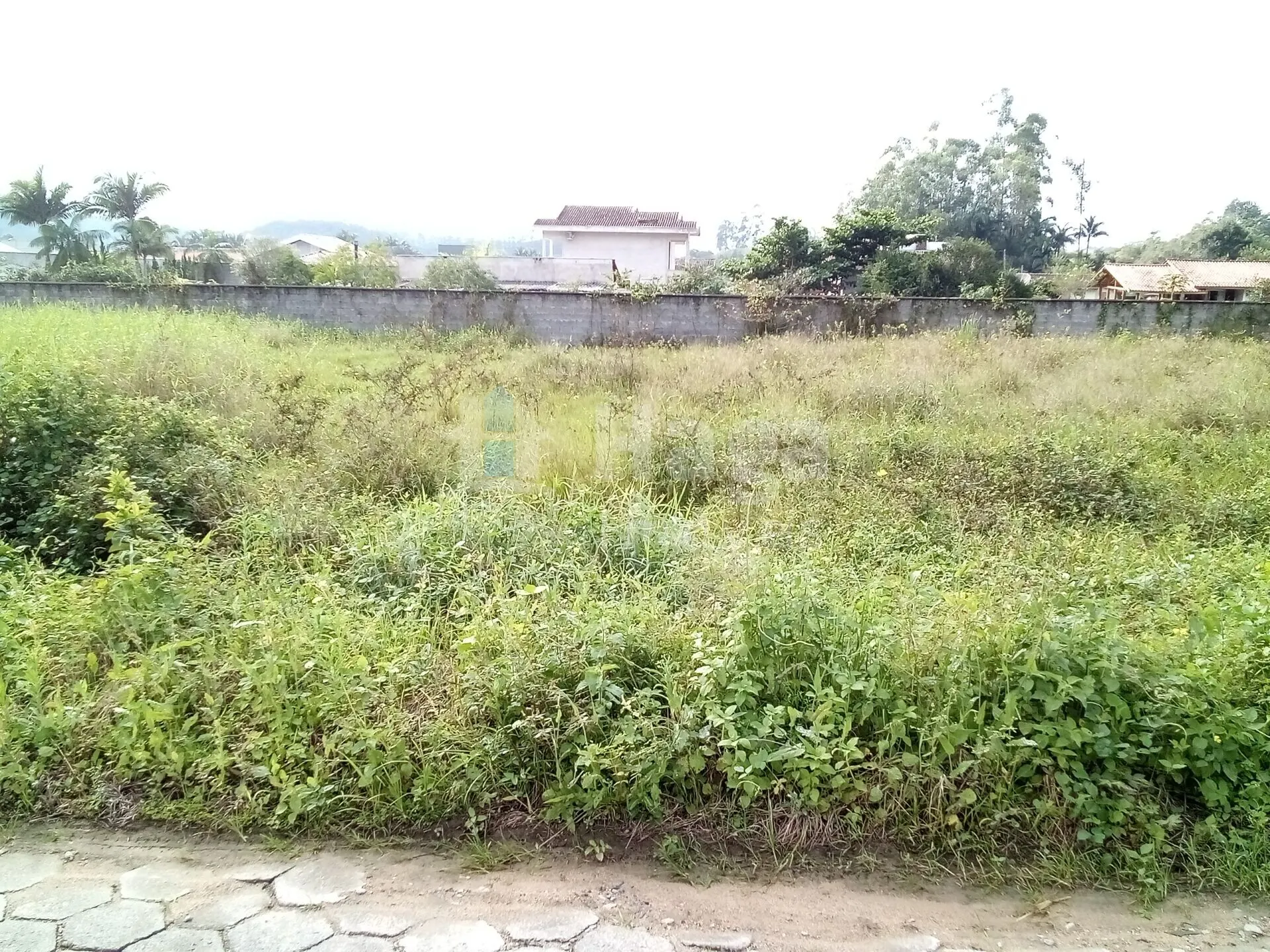 Terreno à venda de 1.395 m² em Guabiruba, SC, Brasil