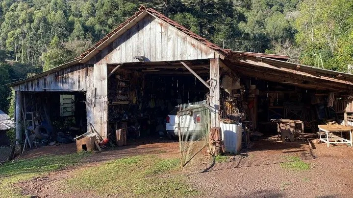 Sítio à venda de 18 ha em Sapiranga, RS, Brasil
