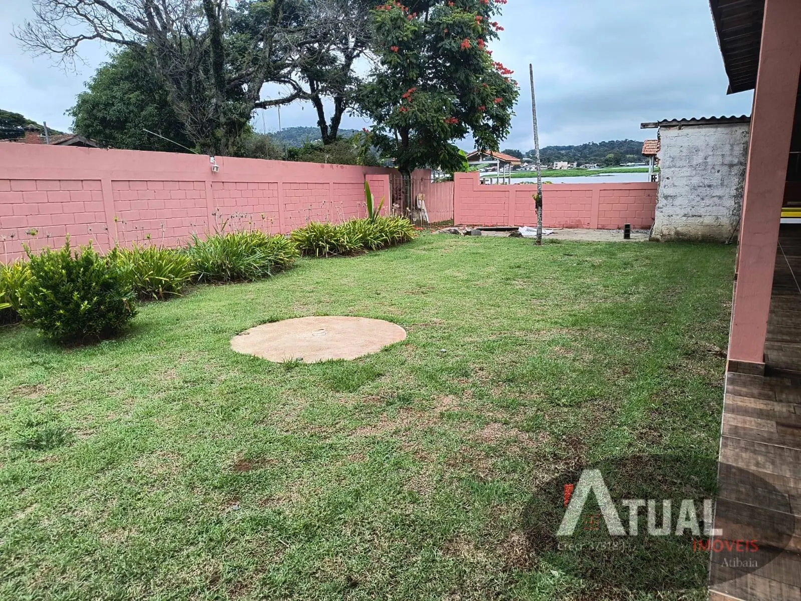 Chácara à venda de 960 m² em Atibaia, SP, Brasil