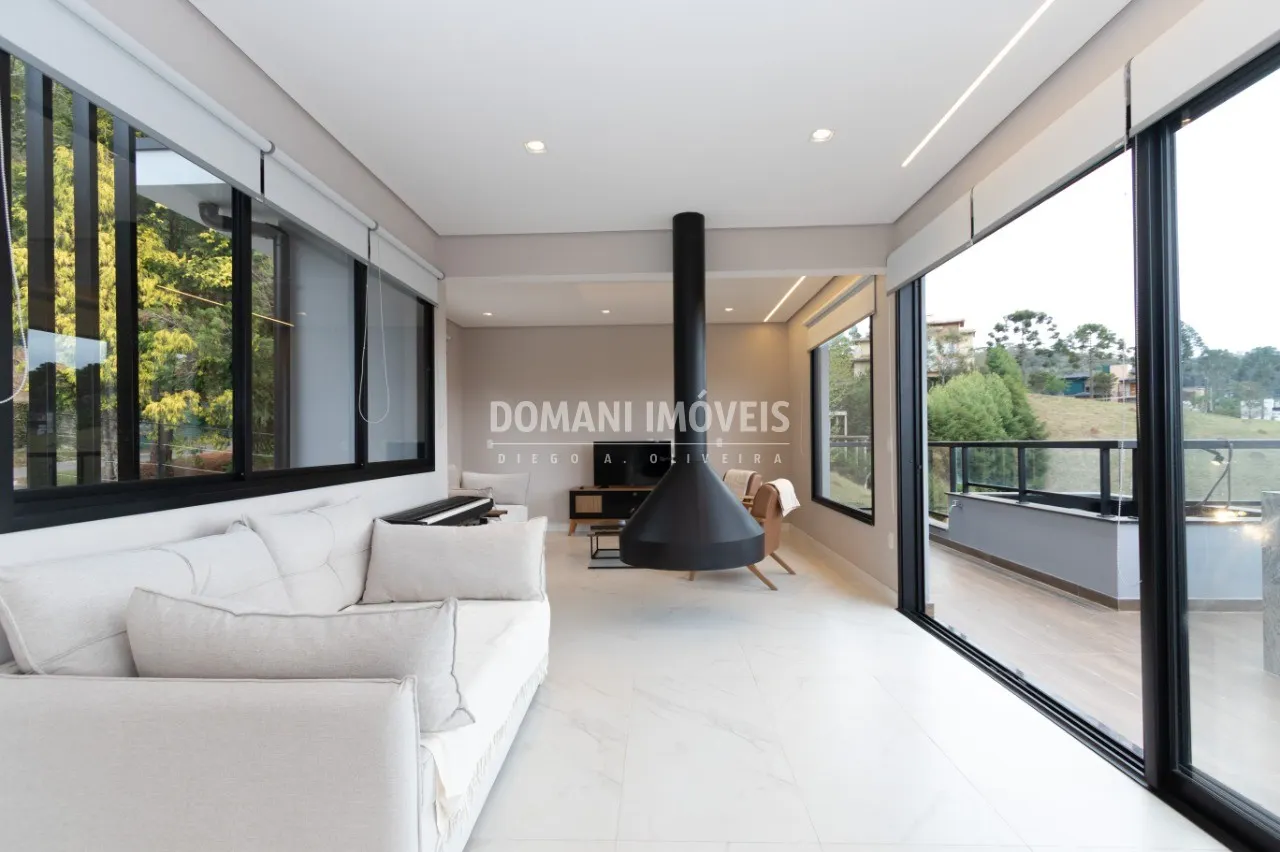 Casa à venda de 886 m² em Santo Antônio do Pinhal, SP, Brasil