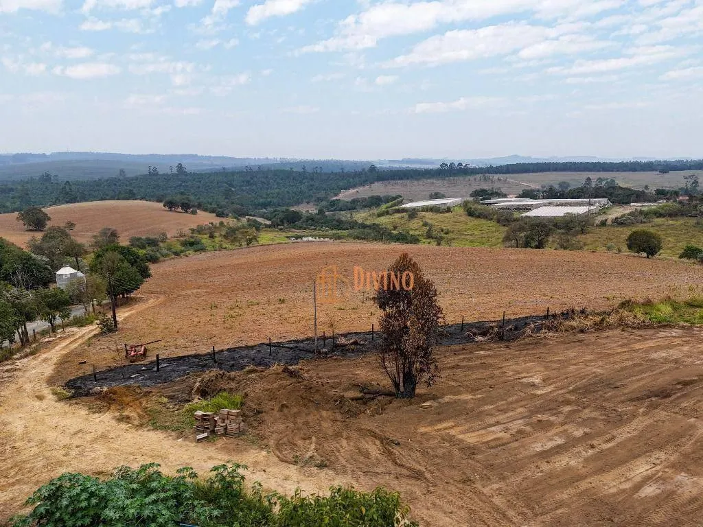 Fazenda à venda de 73 ha em Alambari, SP, Brasil