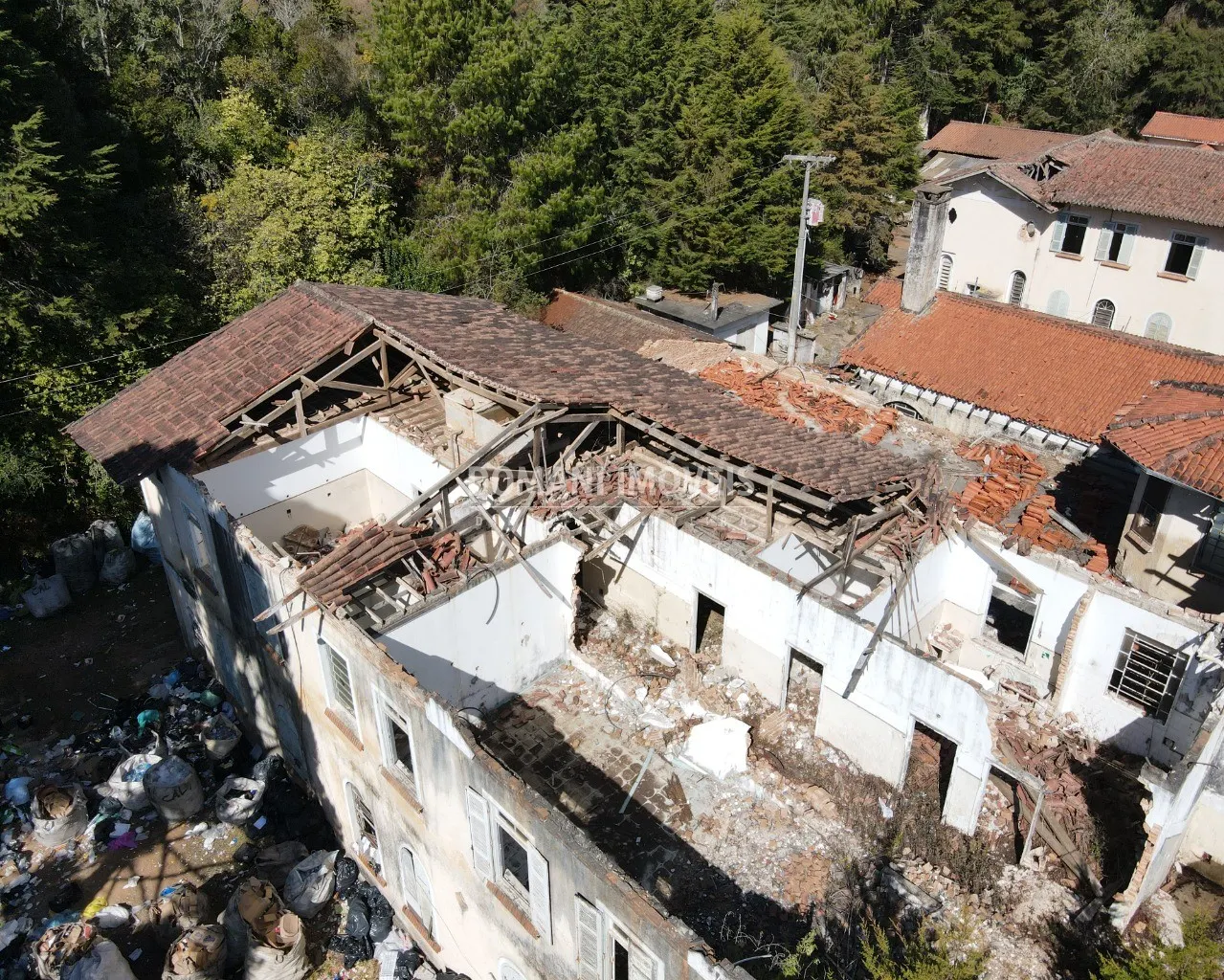 Comercial à venda de 8.300 m² em Campos do Jordão, SP, Brasil