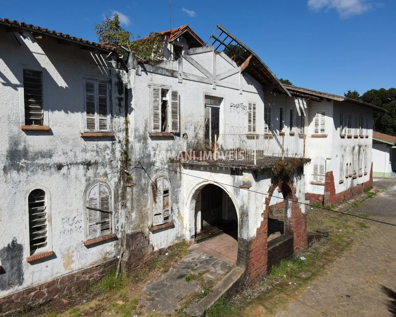 Comercial à venda de 8.300 m² em Campos do Jordão, SP, Brasil